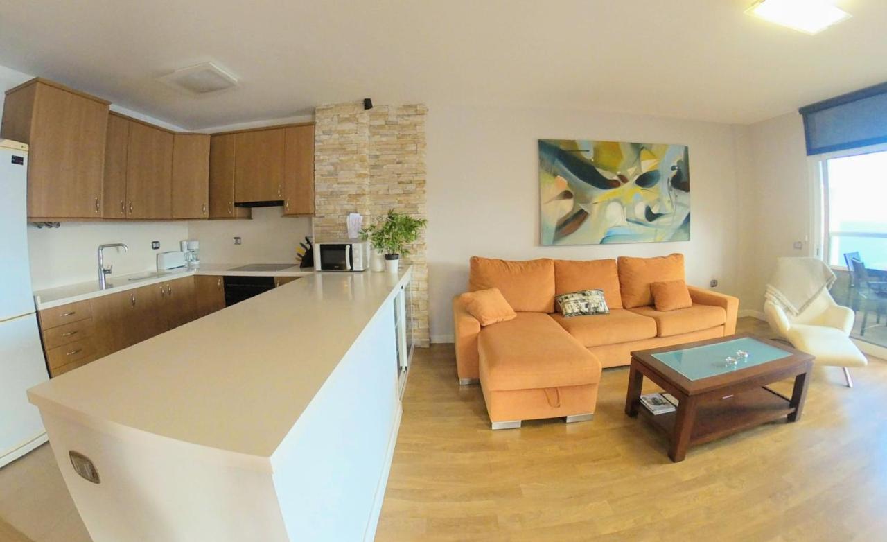 Facing The Ocean - Full Appt With 2 Double Bedroom Tabaiba Esterno foto