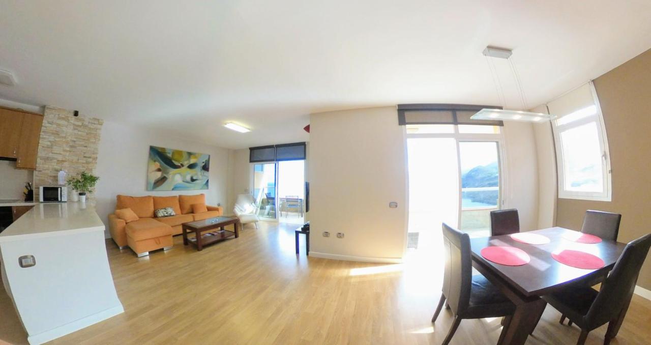 Facing The Ocean - Full Appt With 2 Double Bedroom Tabaiba Esterno foto