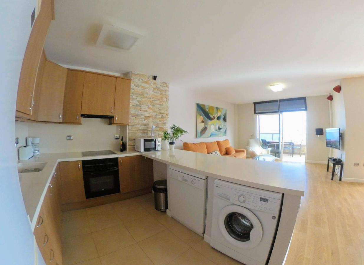 Facing The Ocean - Full Appt With 2 Double Bedroom Tabaiba Esterno foto