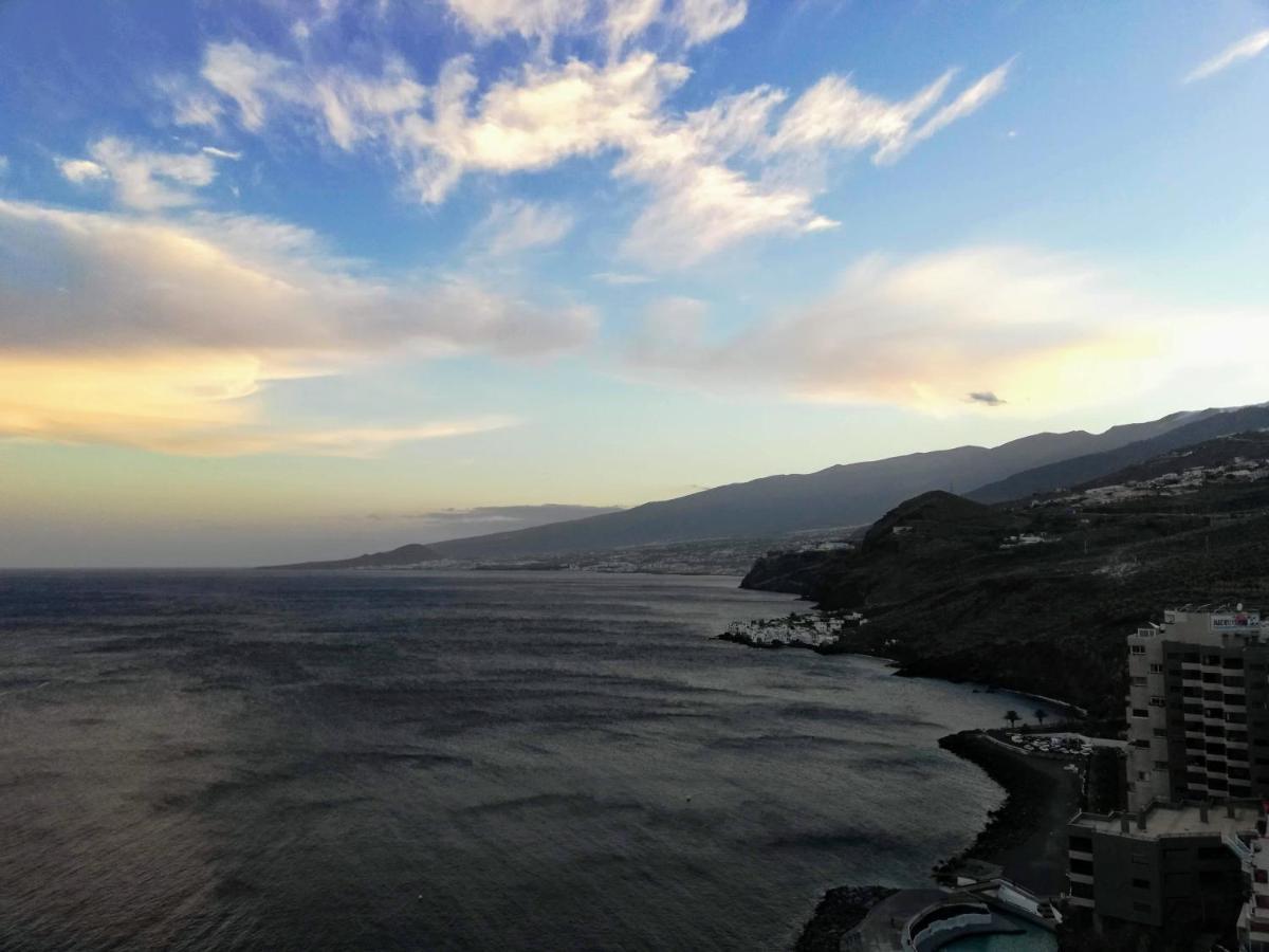 Facing The Ocean - Full Appt With 2 Double Bedroom Tabaiba Esterno foto